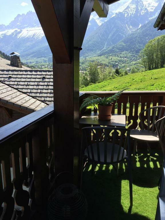 L'appartement des ours Les Houches Extérieur photo